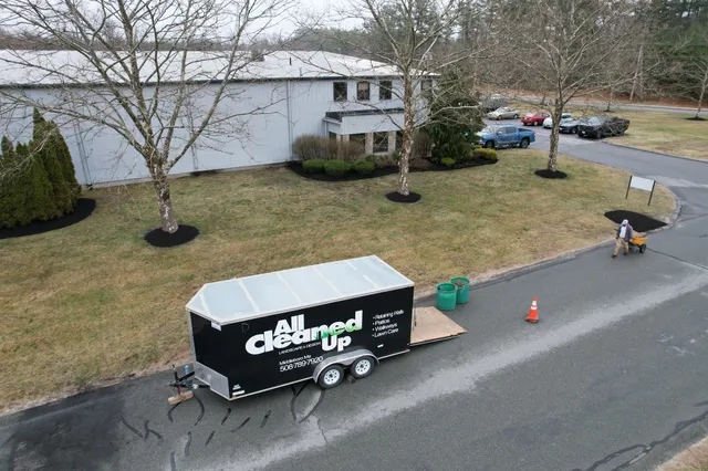 work photo from allcleaneduplandscaping.com
