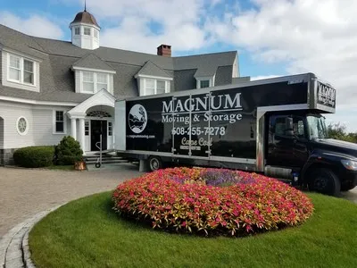 work photo from magnummoving.com