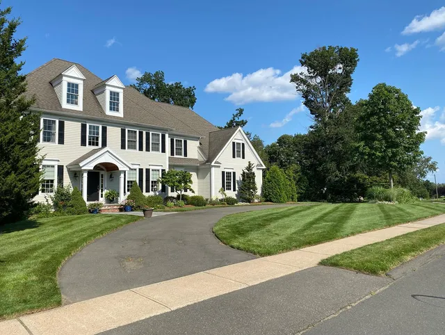 American Pride Lawn Care, LLC work photo