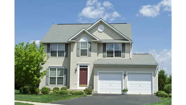 Mariana Silva, Albert Invest Realty Group work photo