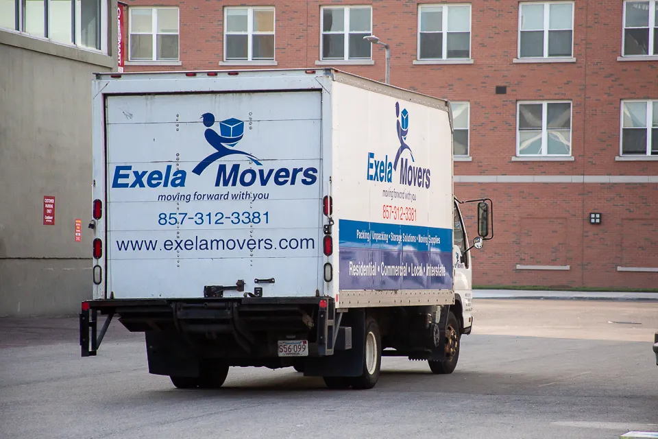 work photo from exelamovers.com