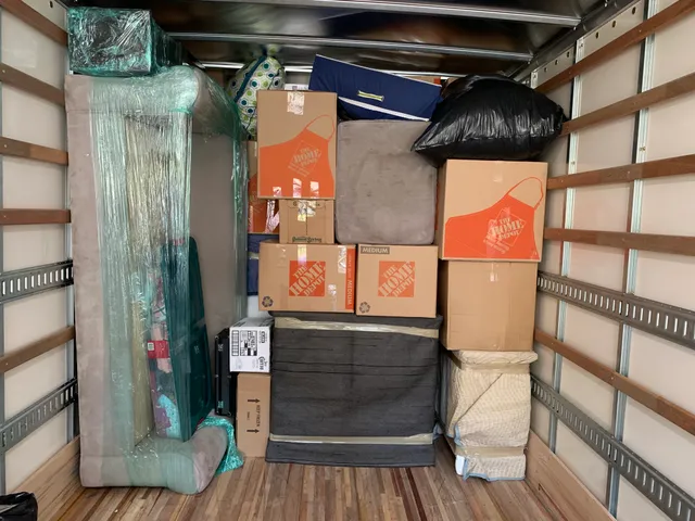 Whitehouse Movers work photo