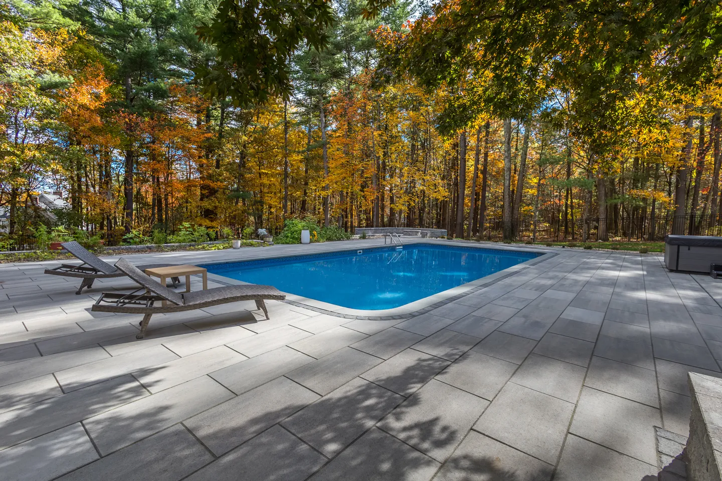 J&E Corp - Landscaping, Masonry, & Hardscaping