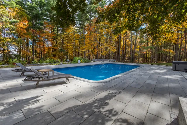 J&E Corp - Landscaping, Masonry, & Hardscaping