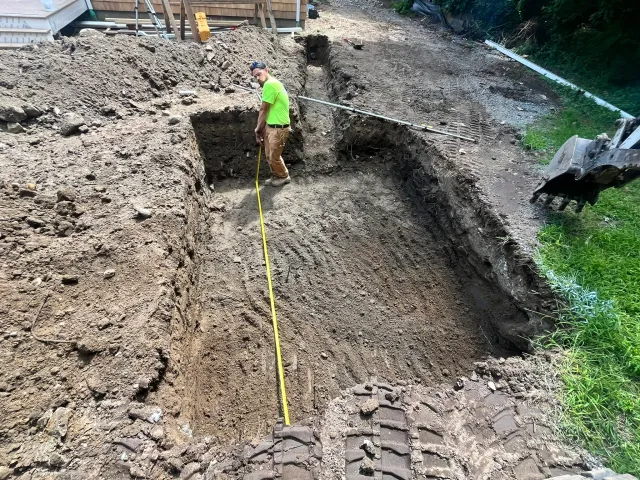 work photo from lucky13excavation.com
