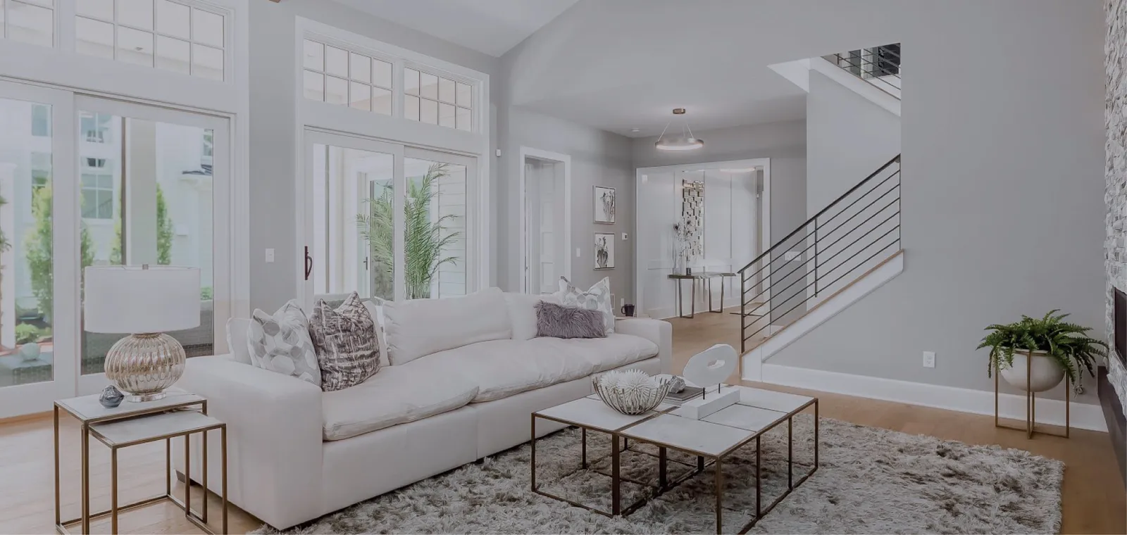 get help from the experts! free in-home consultation from Thiago's Painting