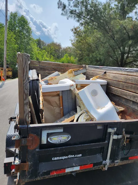 Junk-Out-Dawgs LLC work photo