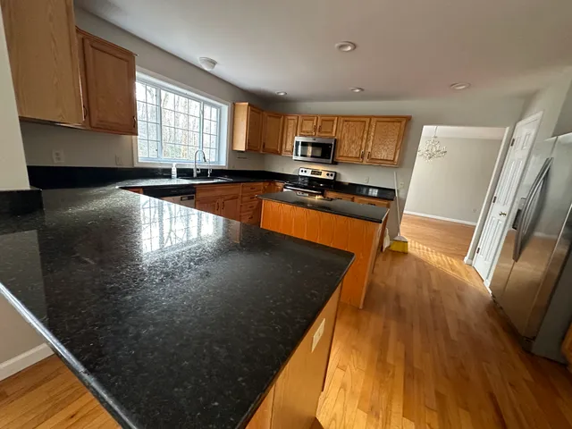 Maria's House Cleaning LLC work photo