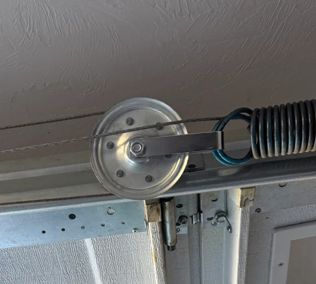 work photo from apexgaragedoorsolution.com