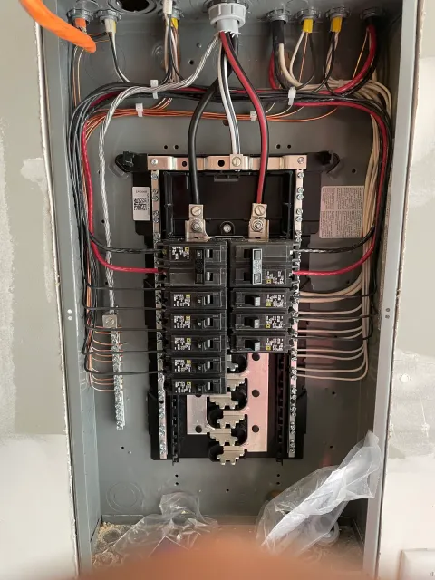 Tucker Lopes Electrician work photo