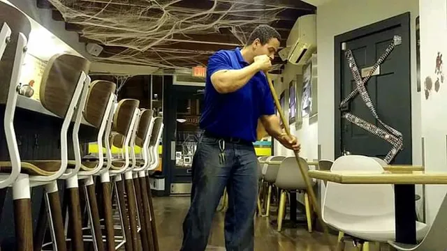 Ney Castro Cleaning