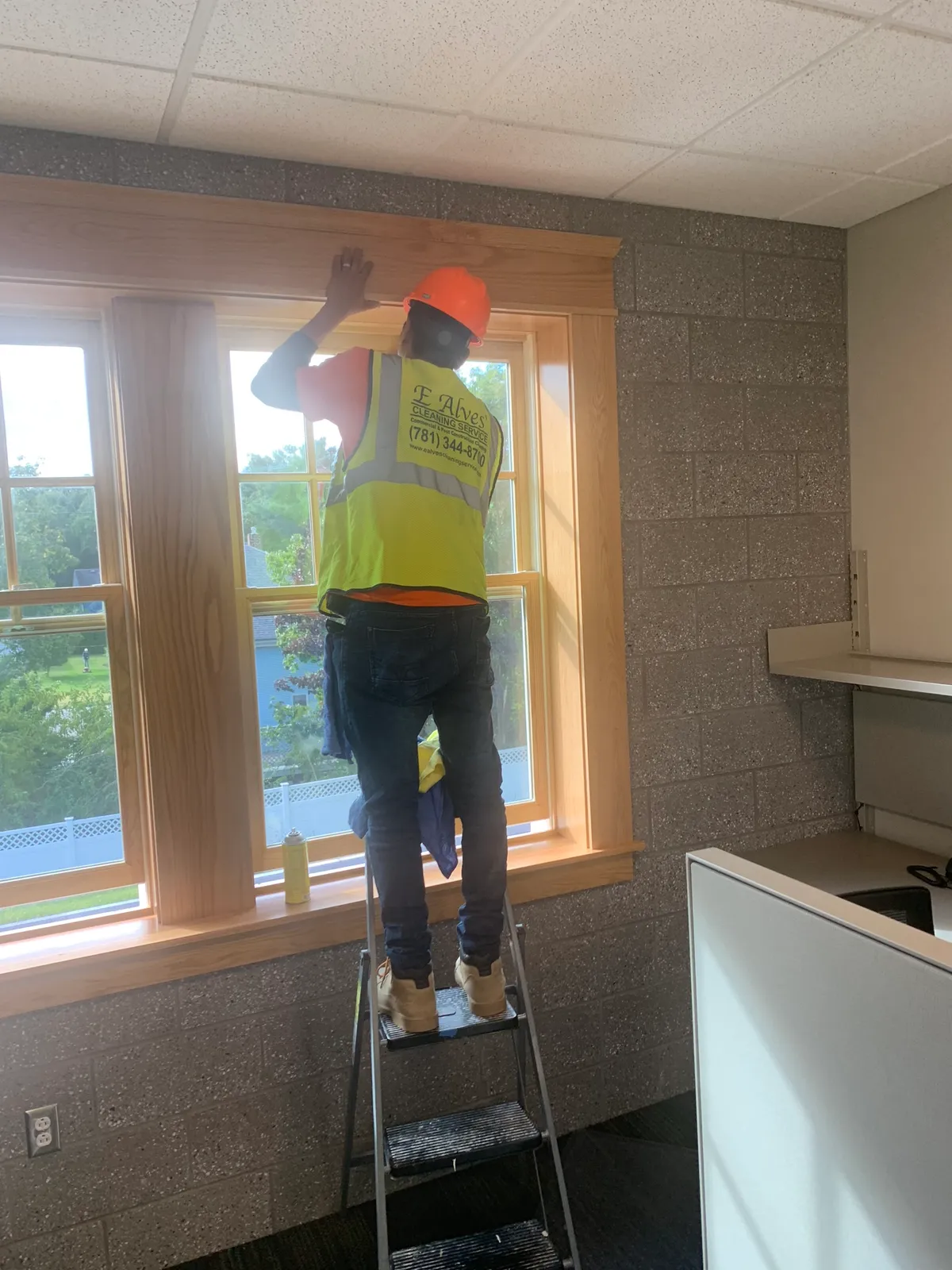 E Alves Cleaning Service, Inc Alves