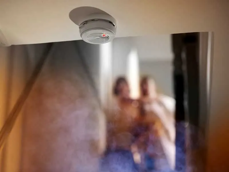 Extreme Electrical Solutions - smoke detector installation
