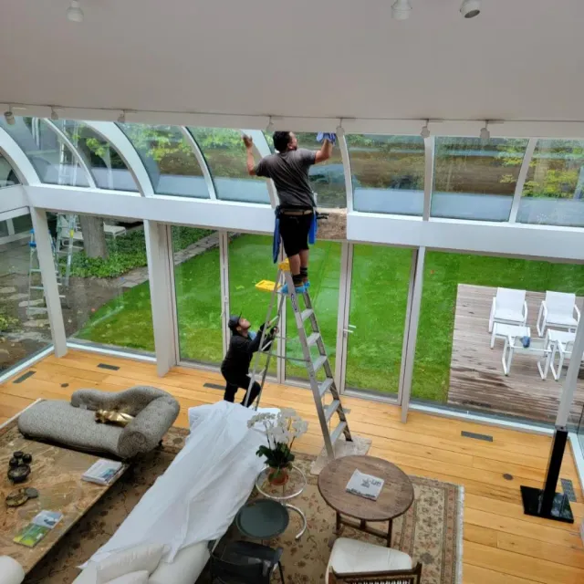 Windows Cleaning Expert LLC work photo