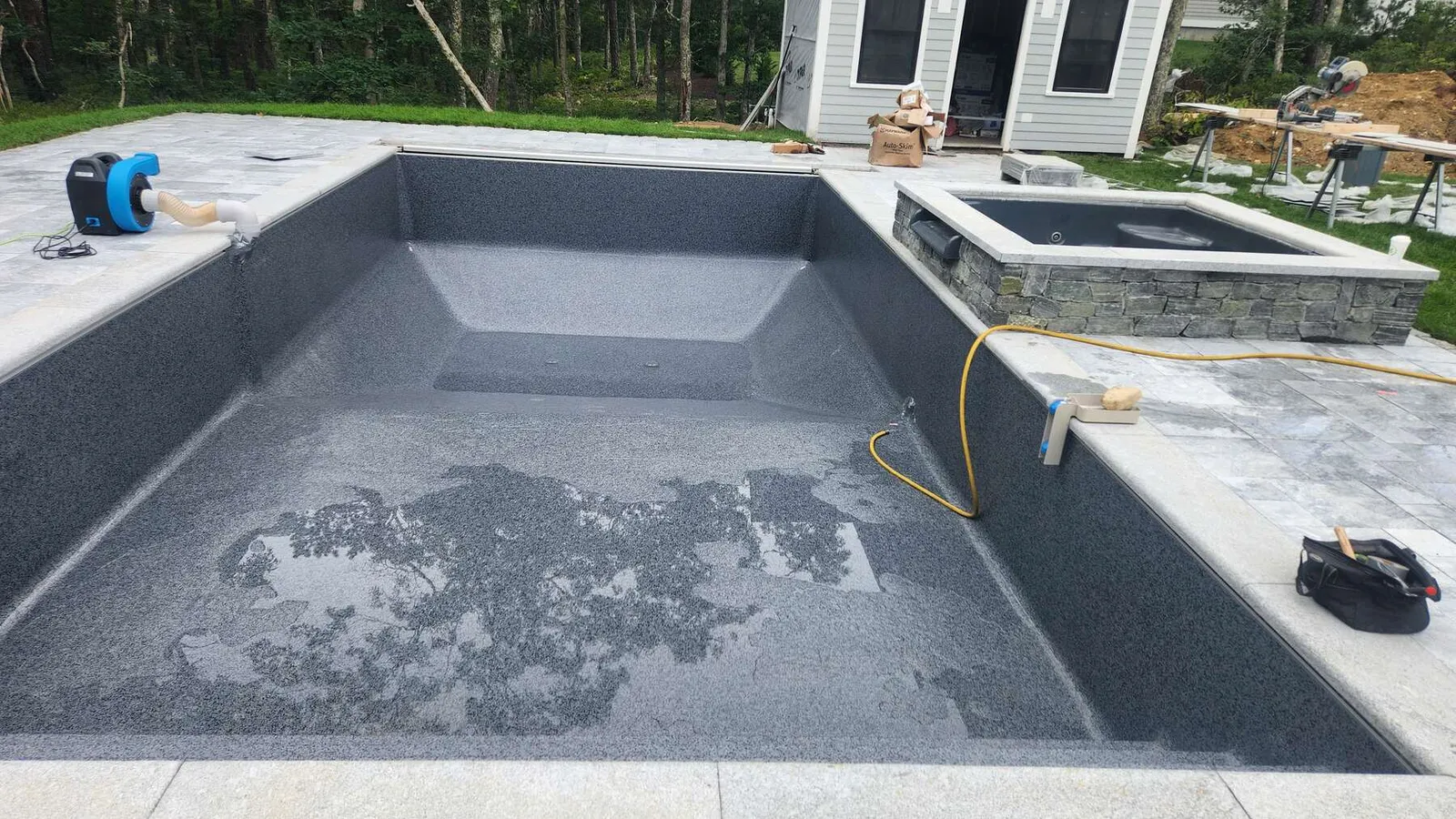 work photo from clearwatercustompool.com