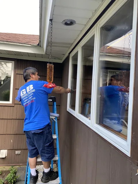 work photo from pittsfieldhousecleaning.com