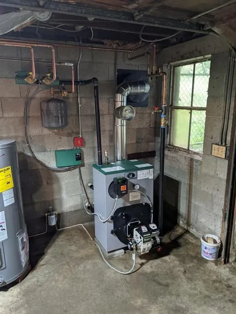 work photo from adamowskiheatingandcooling.com