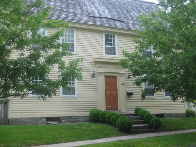 Saltbox in Guilford Town Center