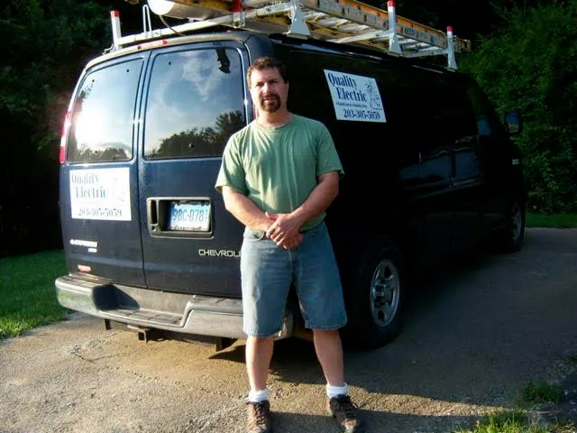 work photo from qualityelectricalcontractor.com