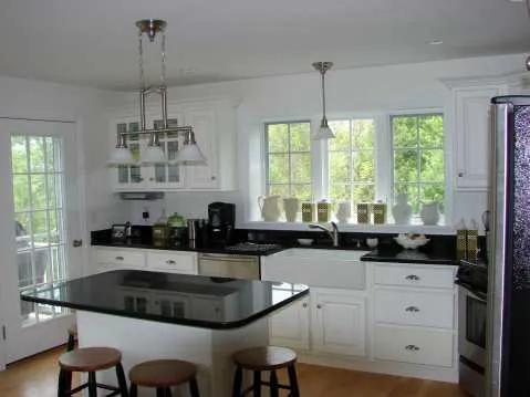 work photo from oceansidebuilders.com