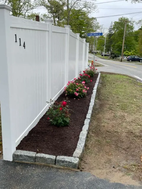 work photo from luxurylandscapinginc.com
