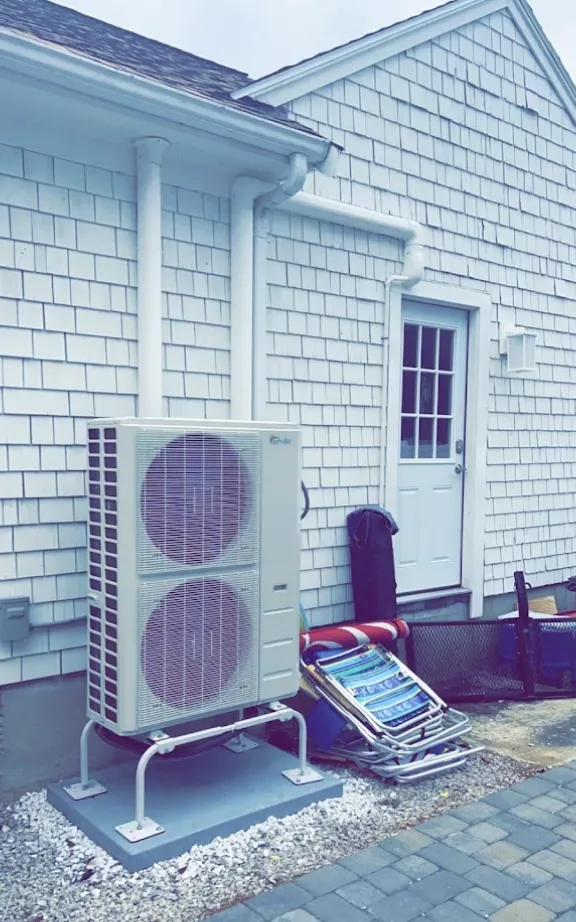 work photo from fandjductless.com