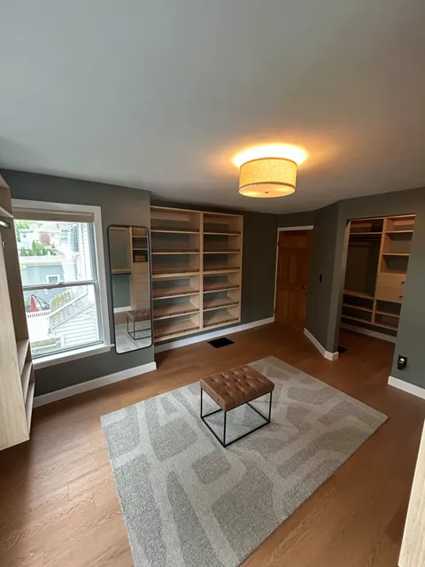 Custom Closets