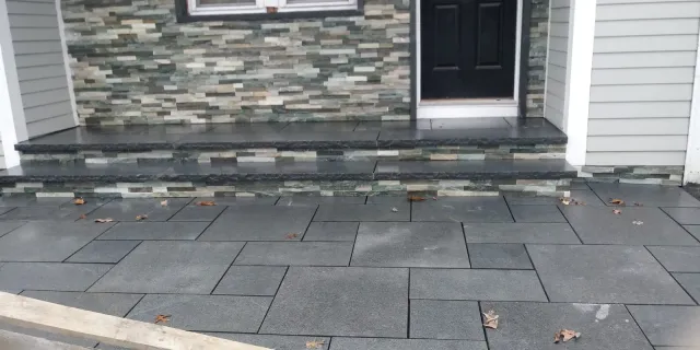 work photo from rocklandlandscapingmasonry.com