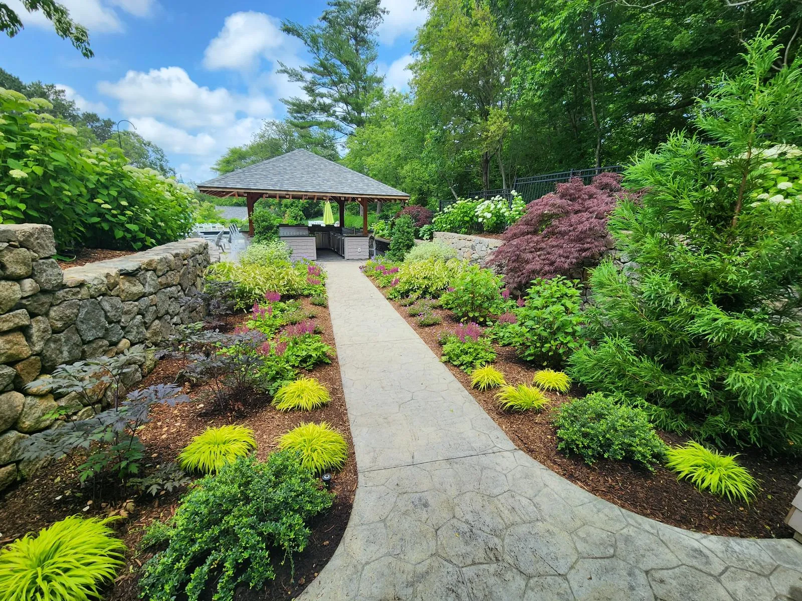work photo from perezhardscaping.com