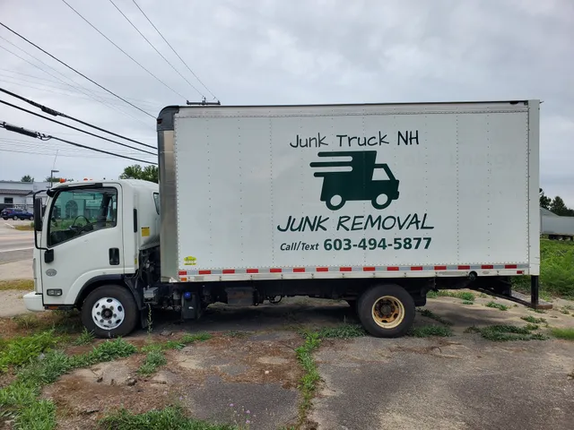 Junk Truck NH (Junk Removal Service) work photo
