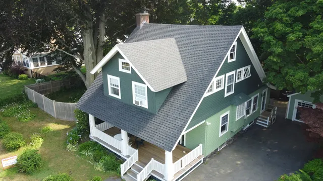 work photo from olympicroofing.com