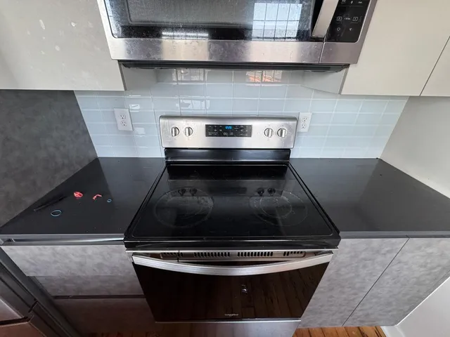 Sun Pristine Maids work photo