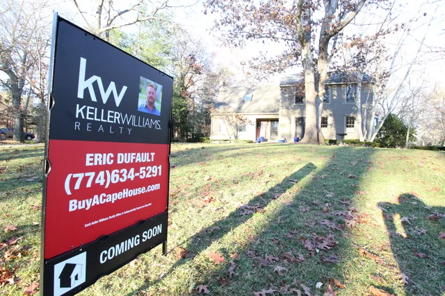 Eric Dufault REALTOR Keller Williams work photo