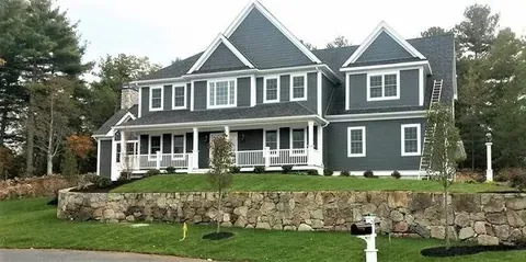 What exterior house painting costs in Massachusetts in 2026