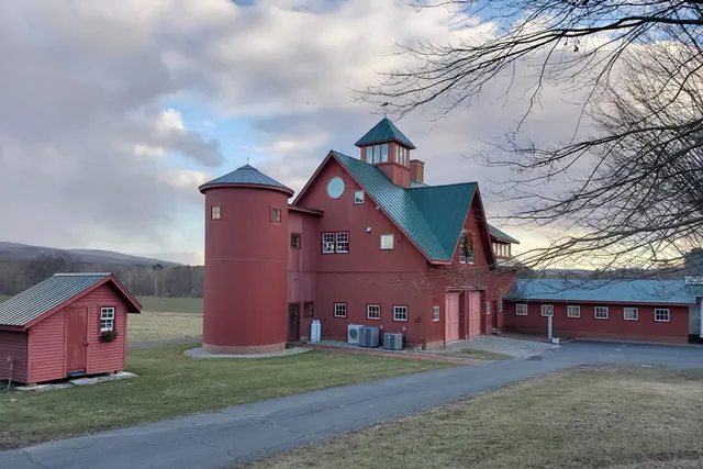work photo from usmetalroofing.com