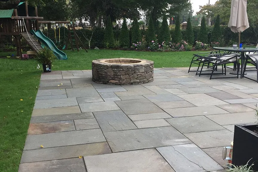 Landscape Construction - Masonry - Fire Pit