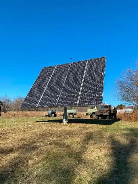 work photo from solargreenfield.com