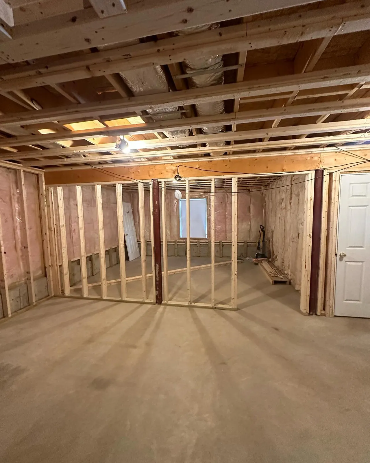 The first phase of this basement renovation went smooth as it could have been

FRAMING COMPLETED ✅