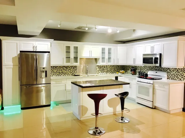 Kitchen Cabinet Discount Inc. researched project photo
