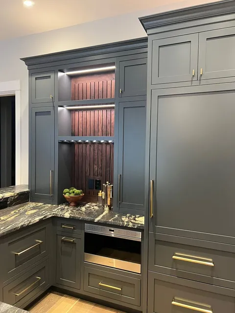 work photo from signaturefinishcarpentryinc.com