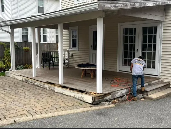 E&M Landscaping & Construction