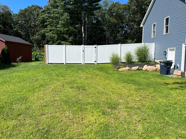 work photo from steadfastfence.com