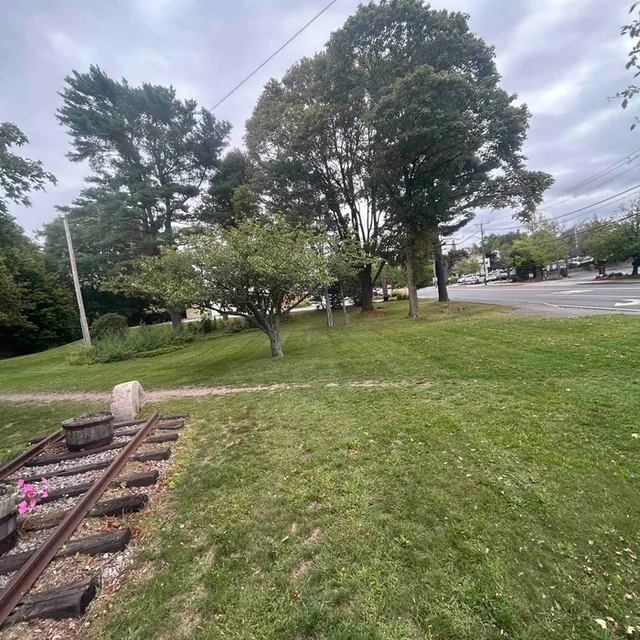 BD LANDSCAPE & TREE SERVICE researched project photo