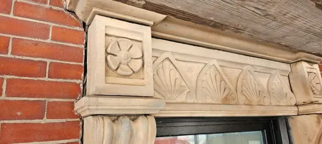 work photo from stonemasonstonecarving.com