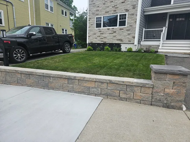 Calis Lanscaping & Construction LLC