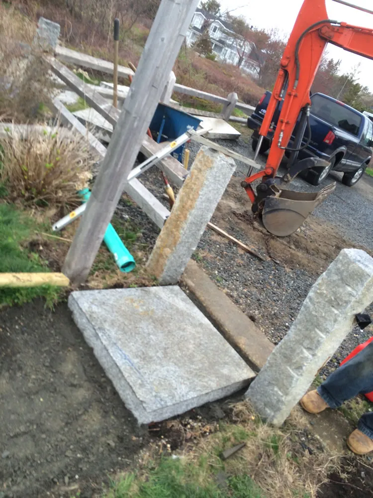 work photo from earthworksconstructors.com