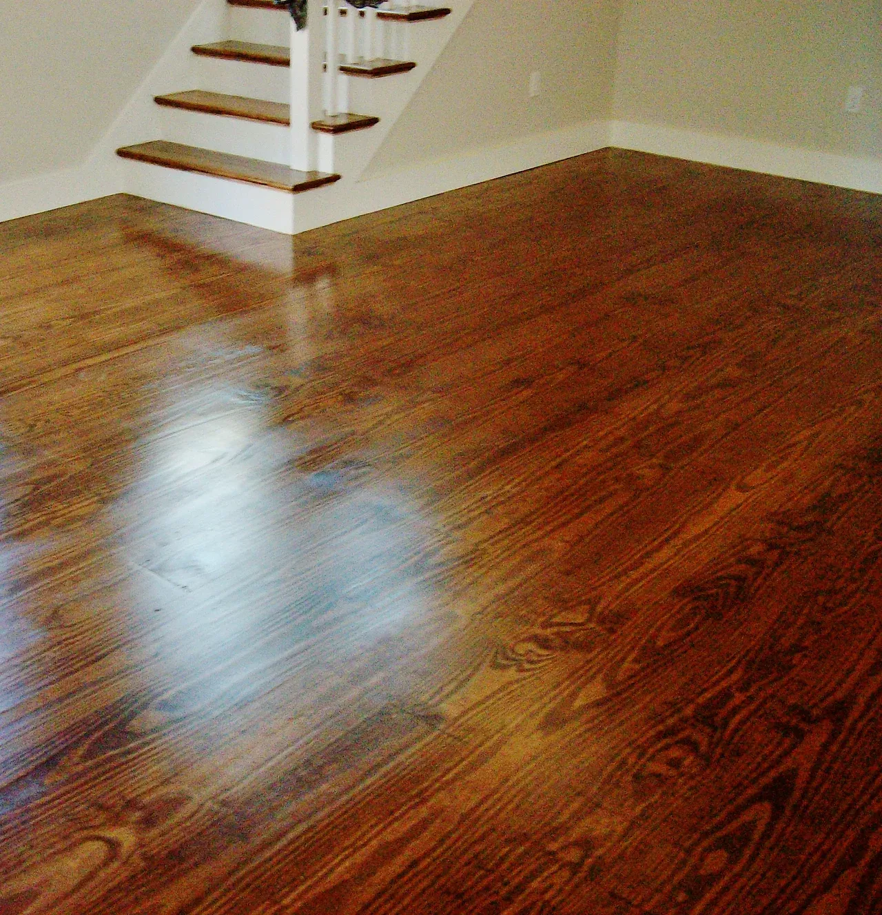 work photo from patriotfloorsurfacing.com
