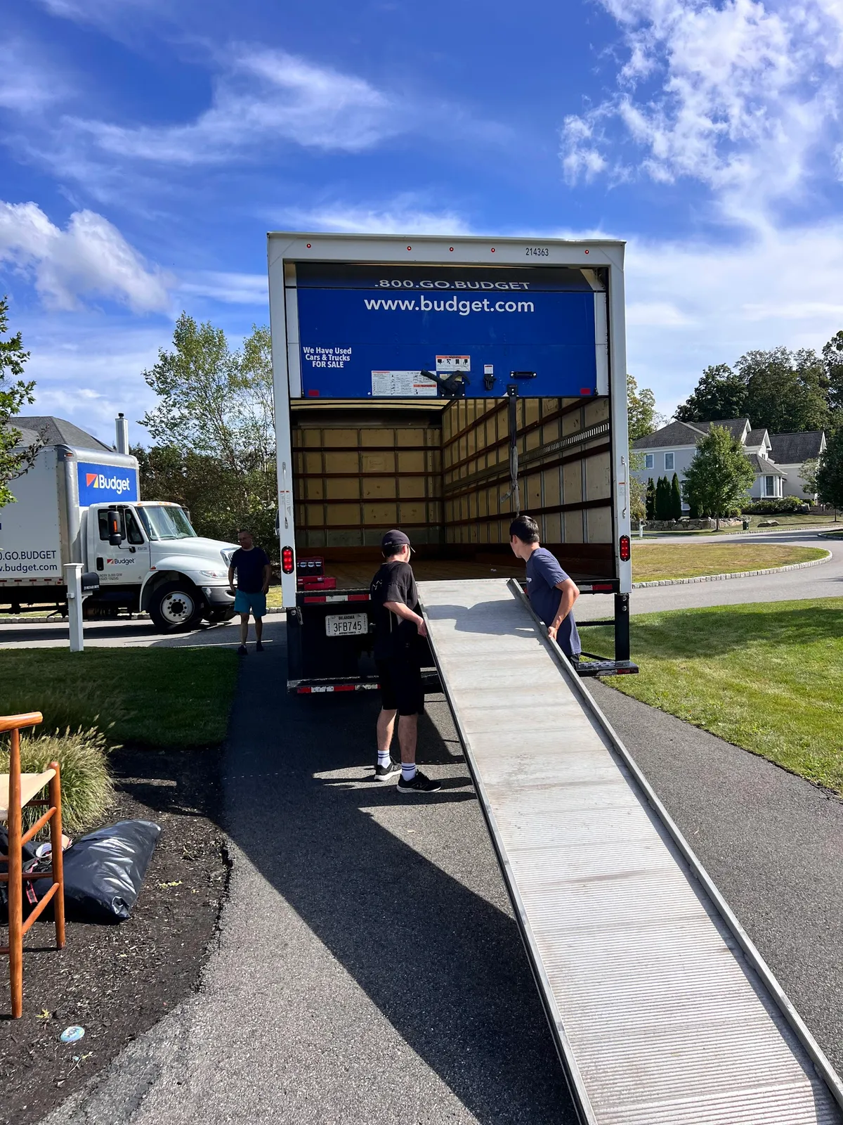 Arm-Strong Moving & Storage Solutions CO LLC