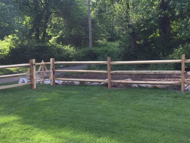 work photo from dandmfence.com