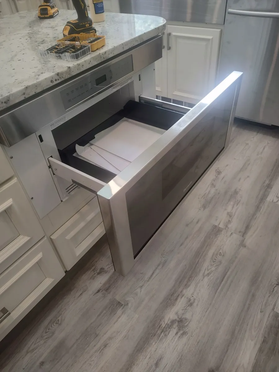 work photo from raynhambathandkitchen.com
